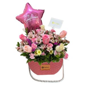 Arreglo de 6 rosas y flores variadas con globo